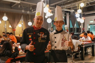 環球廚神誕生  新店莊敬工家學生拿下金獎   父親是神鵰俠侶男主角